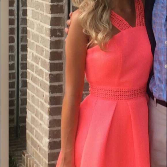 Dress - Picture 1 of 3